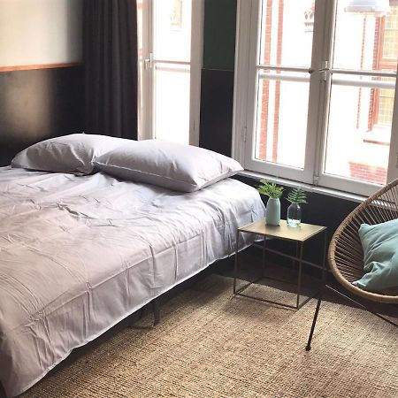 Amsterdam Red Light Bed & Breakfast Bagian luar foto