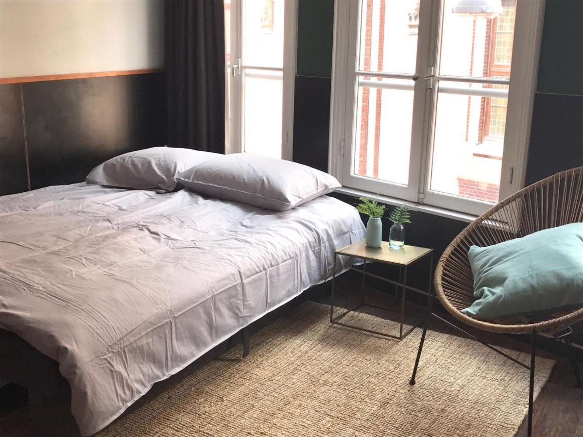 Amsterdam Red Light Bed & Breakfast Bagian luar foto