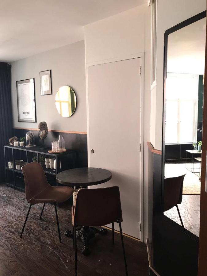 Amsterdam Red Light Bed & Breakfast Bagian luar foto